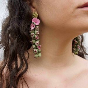 FLOWERED PENDIENTES